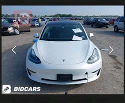 تسلا موديل 3